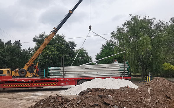 山南智慧路灯：提升城市管理效率的创新解决方案