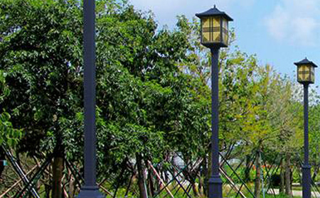 太阳能山南庭院灯价格为何差三倍？关键看这几点